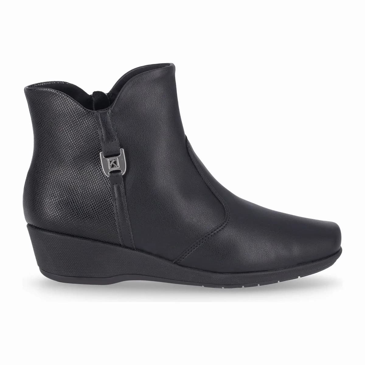 Bota Ivone Cano Curto Anabela Médio Preto